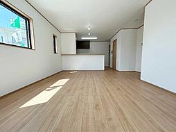 うるま市前原全4棟　3号棟