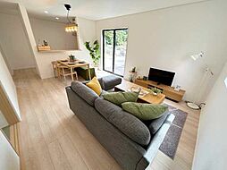 宜野湾市上原全3棟　1号棟