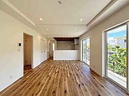 沖縄市登川全5棟　4号棟