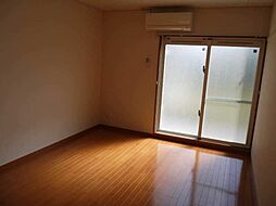 レオパレス小那覇 205