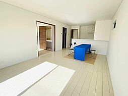 うるま市前原1号棟　／　全4棟