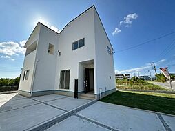 グラファーレ　読谷村大湾2期　1号棟　／　全5棟