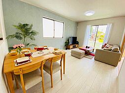 ハートフルタウン　うるま市江洲2108番　Ｄ号棟　　／　　全10棟