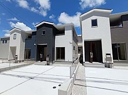 2号棟リーブルガーデンうるま市宮里