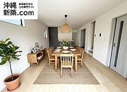 リーブルガーデン与那原町与那原第4　2号棟