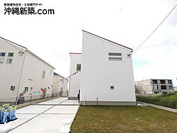 グラファーレ名護市仲尾次（1号棟）