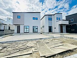 8号地リベロスクウェアうるま赤道