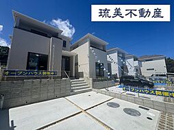 浦添市沢岻1丁目443番(全5棟)A・B・C・D号棟