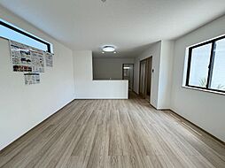 浦添市伊祖5丁目543番　全3棟