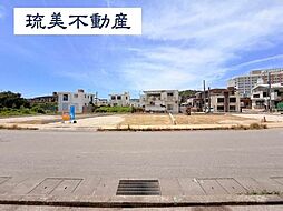 南城市佐敷津波古2303番（全3棟）