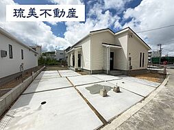 南城市佐敷津波古2303番（全3棟）Ｂ号棟
