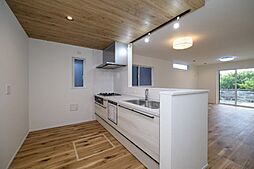 ＡＨＣ沖縄　東風平III（1号棟）＼本日ご見学出来ます／