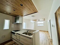 ＡＨＣ沖縄　大山4丁目　（2号棟）　＼本日見学ＯＫ／