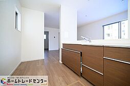 飯田の家リーブルガーデンうるま市江洲全4棟　3号棟