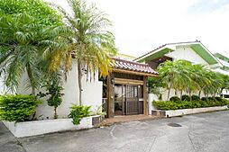 TOMISHIRO RYUKYU GOTEN 豊見城琉球御殿