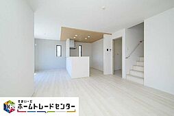 飯田ＧＨＤグラファーレ　与那原町上与那原　2号棟