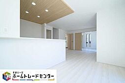 飯田ＧＨＤグラファーレ　与那原町上与那原　3号棟