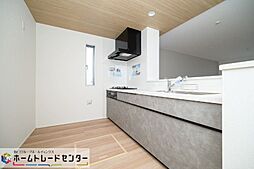 飯田の分譲グラファーレ　那覇市宇栄原2期　1号棟