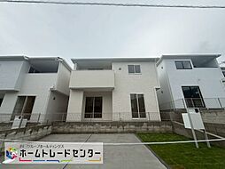 飯田の分譲住宅リナージュ南城市佐敷伊原25−1期　2号棟
