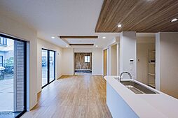 飯田の分譲ブルーミングガーデン西原町兼久　限定1棟