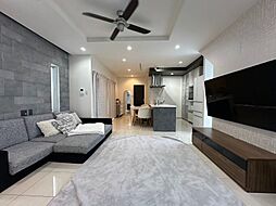 南風原町喜屋武　築浅中古戸建