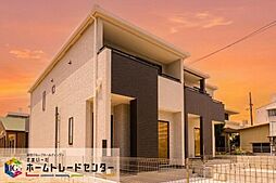 飯田の家ハートフルタウン南城市佐敷新開1番 B号棟