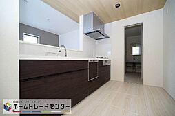 飯田の分譲リーブルガーデン　那覇市山下町　全2棟　2号棟