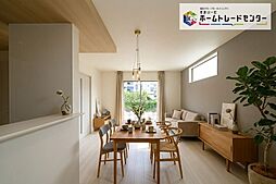 飯田グループホールディングス 那覇市山下町 全2棟 2号棟