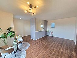 2号棟リーブルガーデンうるま市高江洲　全3棟