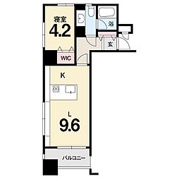 ヴァレーレ県庁前