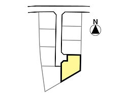 松山市西垣生町 ウリモガーデン松山西III(中央)