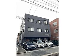 ロイヤルヒルズ中央通 301号室
