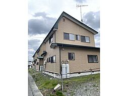 ロイヤルタウン黒石野貸家