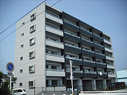 Y&rsquo;s COURT 205号室
