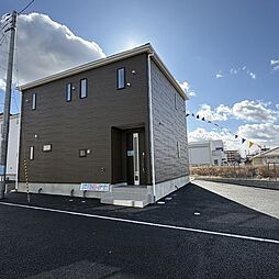 郡山市田村町金屋字上川原の一戸建て