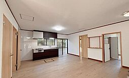 うるま市具志川戸建 1階:2LDK 2階:2LDK