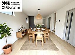 リーブルガーデン与那原町与那原第4　2号棟