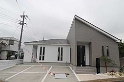 グラファーレ名護市仲尾次（2号棟）