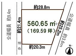 沿道サービス用地、資材置き場