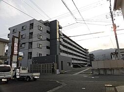 エンブルエバー富士松岡 105