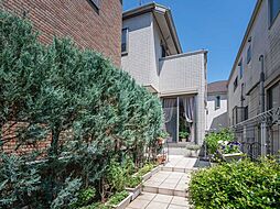 東京都杉並区成田東2丁目