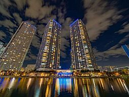 DEUX TOURS CANAL&SPA EAST