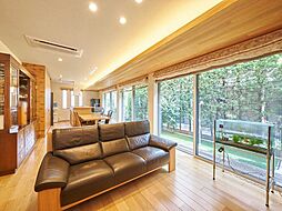世田谷区成城三丁目　戸建