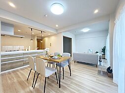 メゾンドールウイングヒルズ　4番館