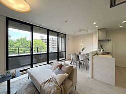 ハーティス城東