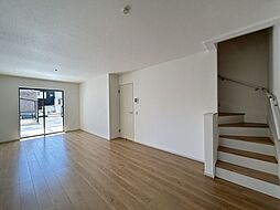 堺市西区浜寺諏訪森町東3丁