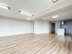 アートアルテールコンドミニアムフロア