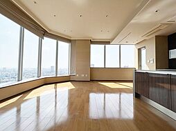 ディーグラフォート大阪Ｎ．Ｙ．タワーＨＩＧＯＢＡＳＨＩ