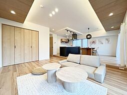 オークヒルズ香里三番館