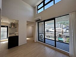 パレ・プラス本山